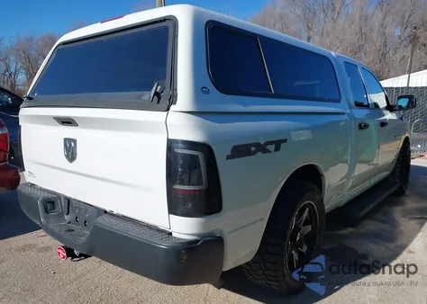 2010 Dodge Ram 1500 St z USA, uszkodzony, nr VIN 1D7RB1GK9AS213832